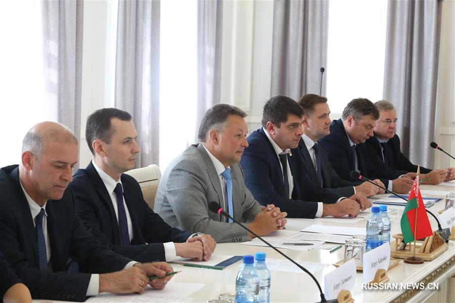 Состоялась встреча мэра Минска Андрея Шорца и делегации из района Новый Пудун Шанхая