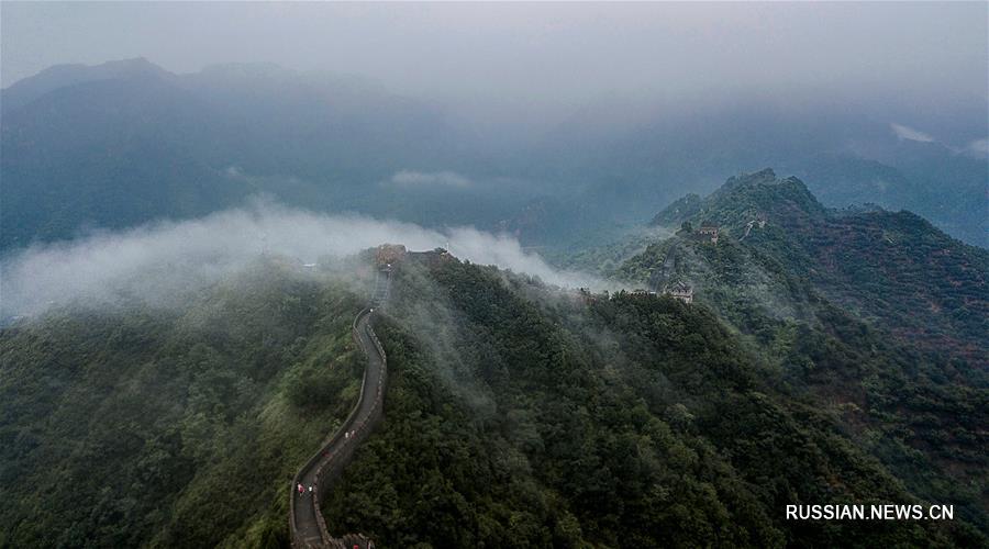 Пейзажи Великой китайской стены на участке Хуанъягуань
