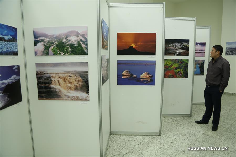 В Астане открылась фотовыставка "Великолепный Китай. Привлекательные места западной части Поднебесной"