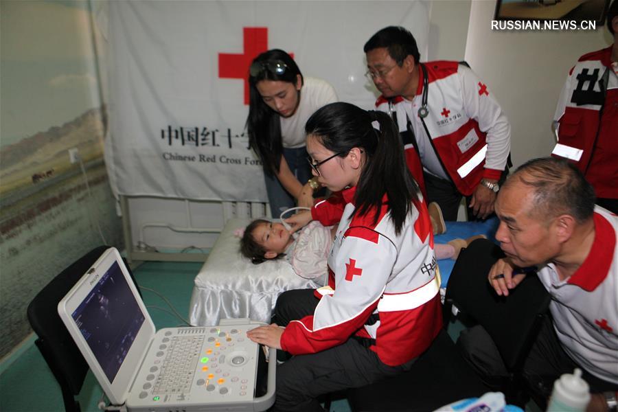 Добрые сердца и бескрайняя любовь китайских врачей за границей      