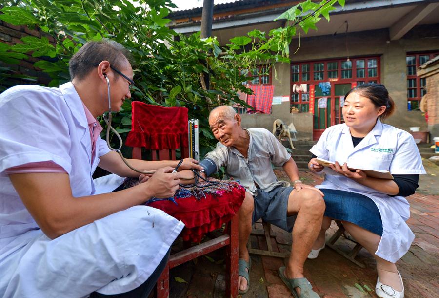 19 августа -- День медицинского работника: Подвиг сельских врачей