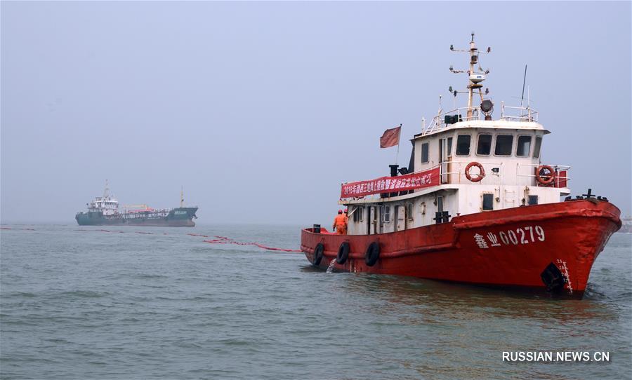 На западе Бохайского залива прошли поисково-спасательные учения 