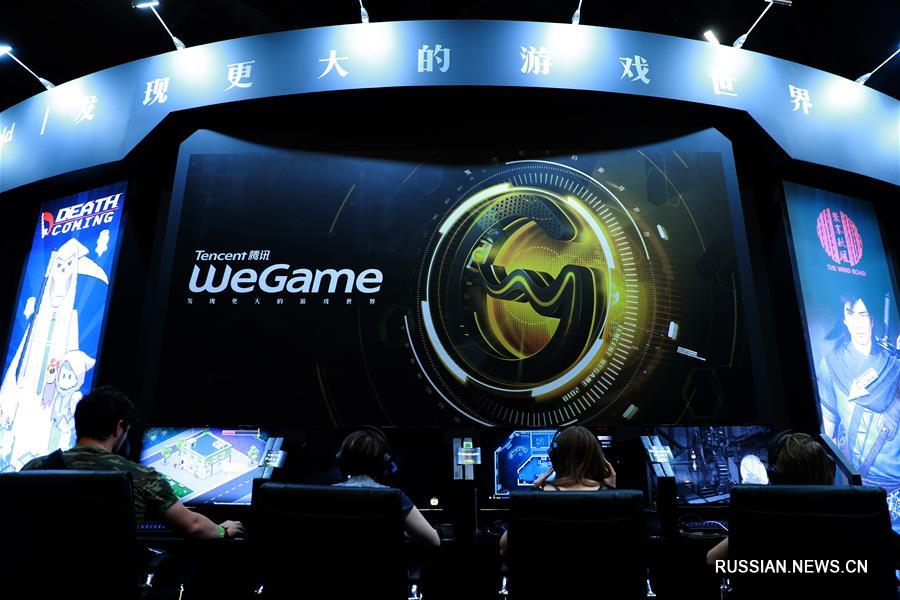Китайские экспоненты на Международной игровой выставке Gamescom в Кельне