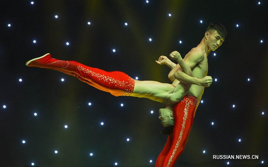 Художественно-цирковая труппа из Шэньчжэня на Канадской национальной выставке 2018 