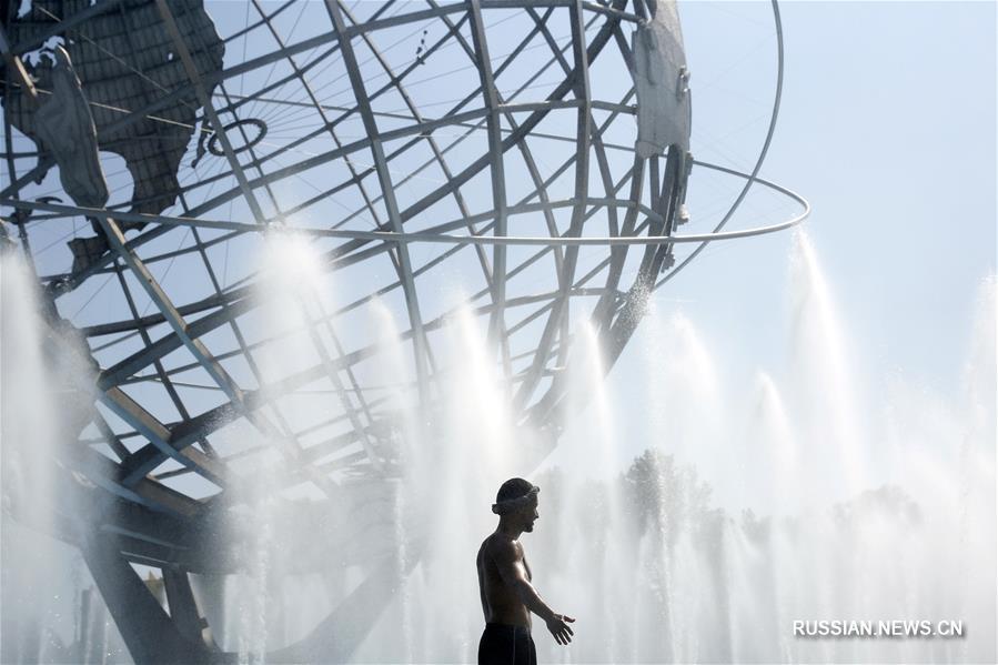 Сильная жара в Нью-Йорке