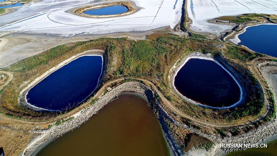 Соленые озера в городском округе Юньчэн провинции Шаньси
