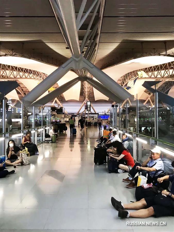 В результате тайфуна "Джеби" в Японии погибли 11 человек 