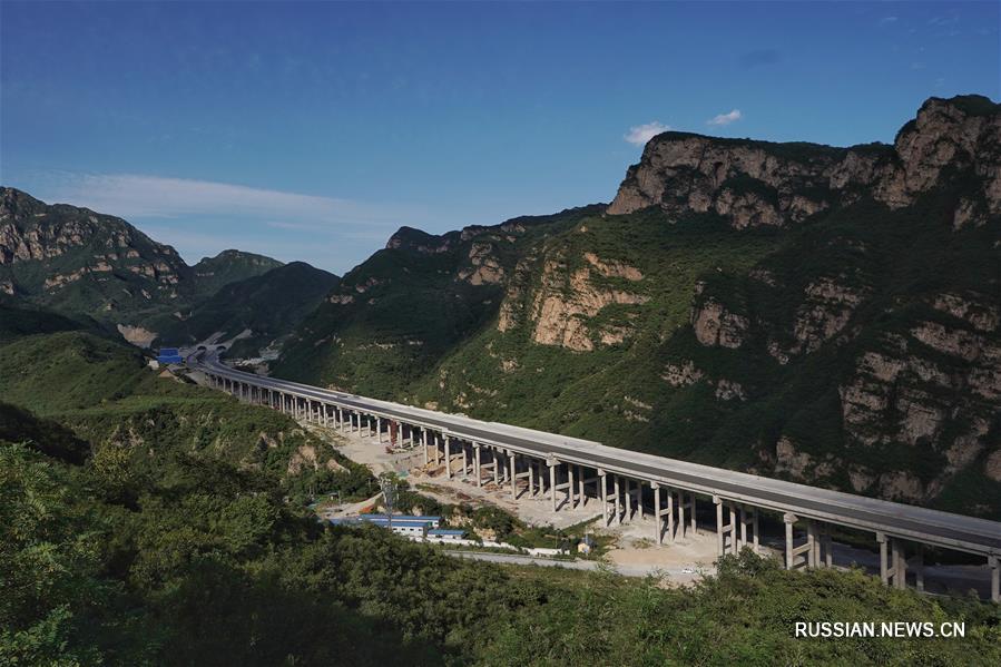 Завершен основной этап строительства скоростного шоссе Синлункоу -- Яньцин