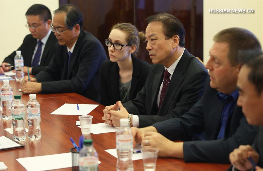 Синьхуа и Укринформ подписали соглашение о сотрудничестве