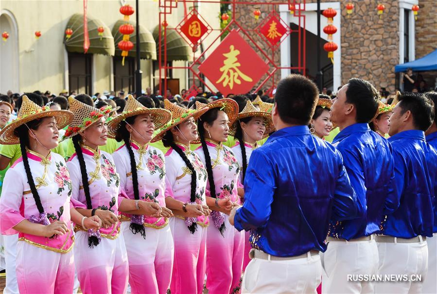 В провинции Хайнань прошел концерт песен дяошэн в честь праздника Середины осени