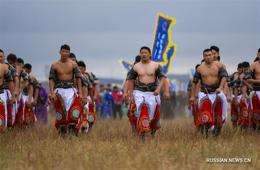 В АР Внутренняя Монголия прошел традиционный фестиваль Надом