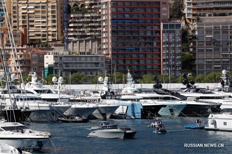 Яхт-шоу открылось в Монако