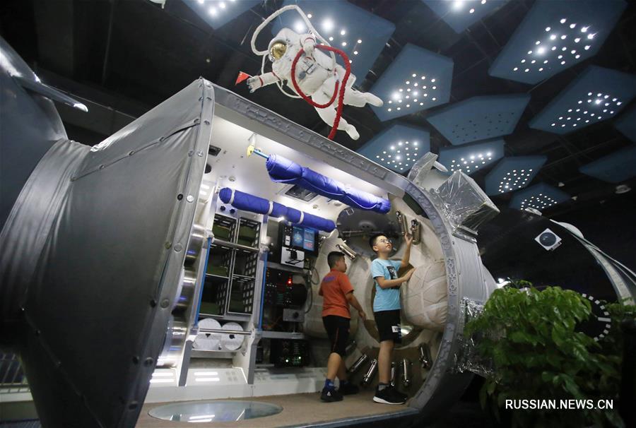 Как в Китае проводят праздничную неделю по случаю Дня образования КНР