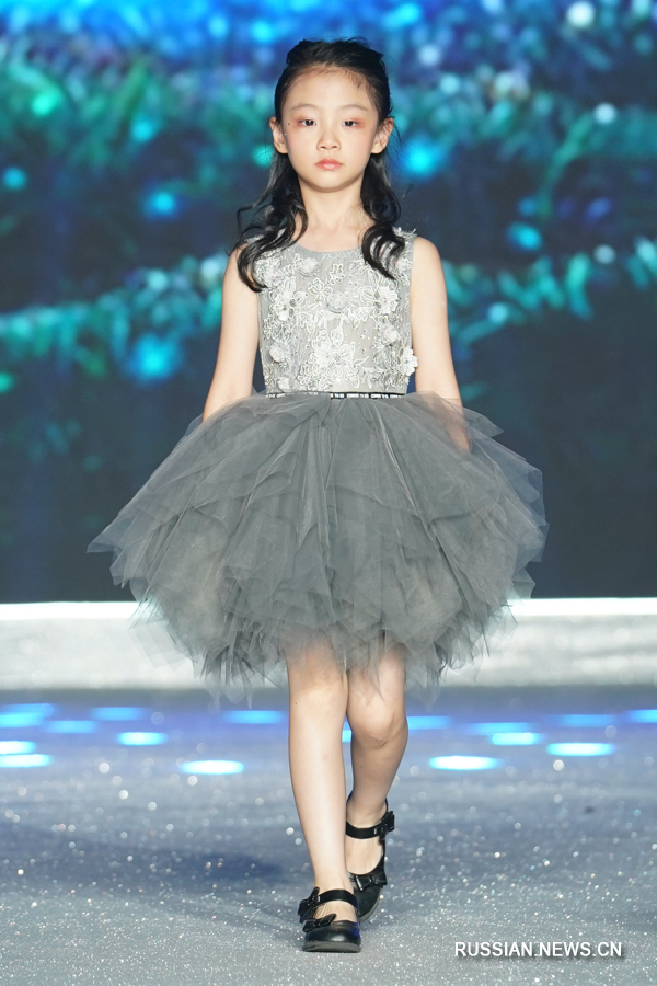 В Шанхае закончилась Китайская международная неделя детской моды 2018