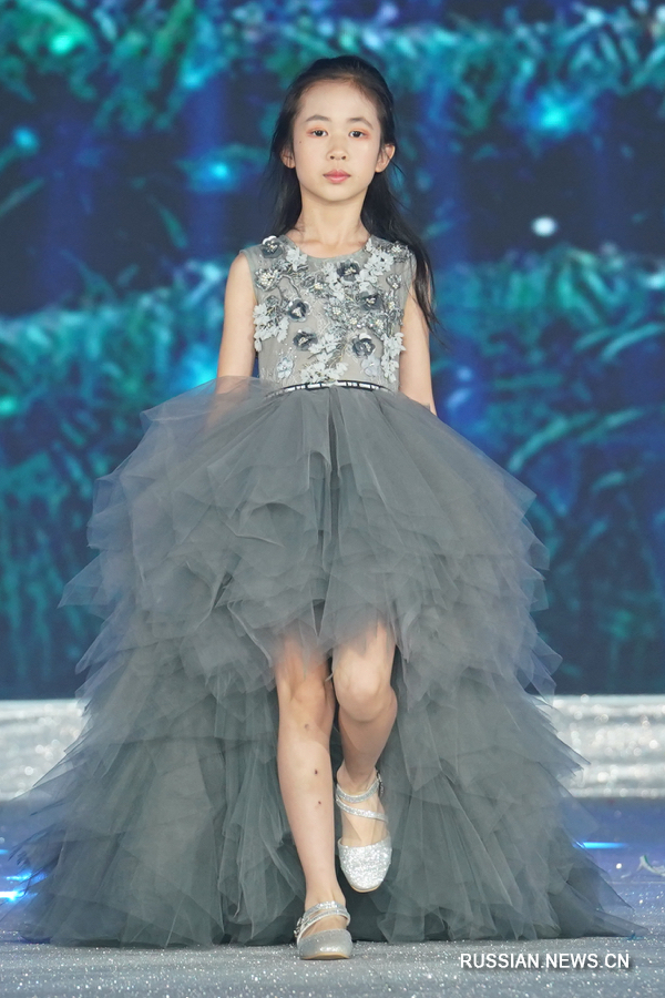 В Шанхае закончилась Китайская международная неделя детской моды 2018