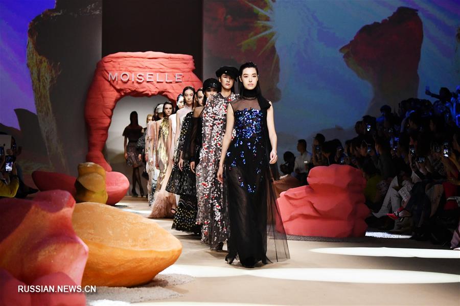 Шанхайская неделя моды: показ коллекции MOISELLE