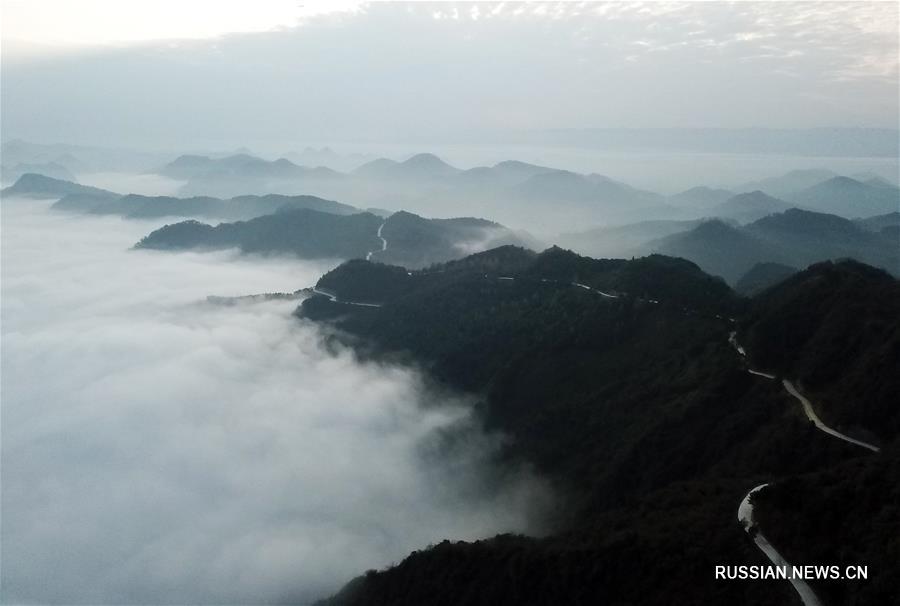 Туманные дали в провинции Гуйчжоу