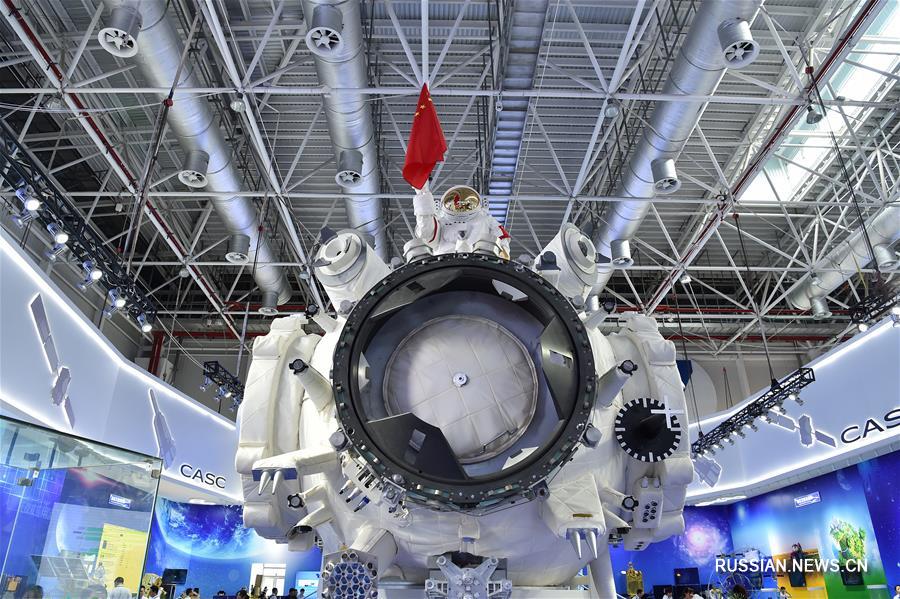 Китай впервые представил макет базового модуля перспективной космической станции