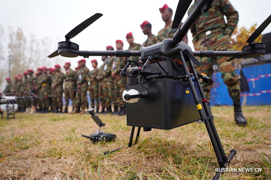 Полиция Эфиопии принимает участие в специальных тренингах по управлению дронами в Пекине