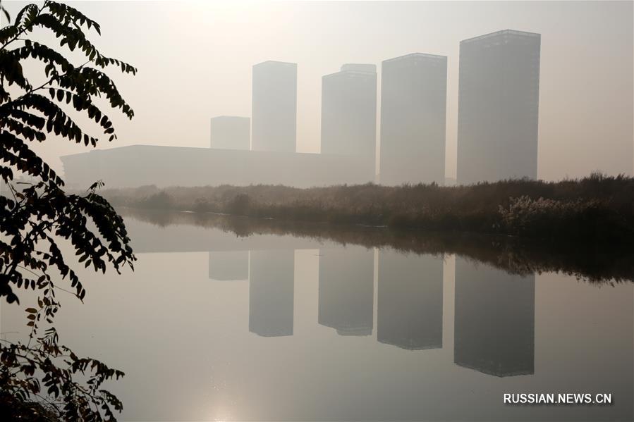 Центральные и восточные районы Китая окутаны сильным туманом