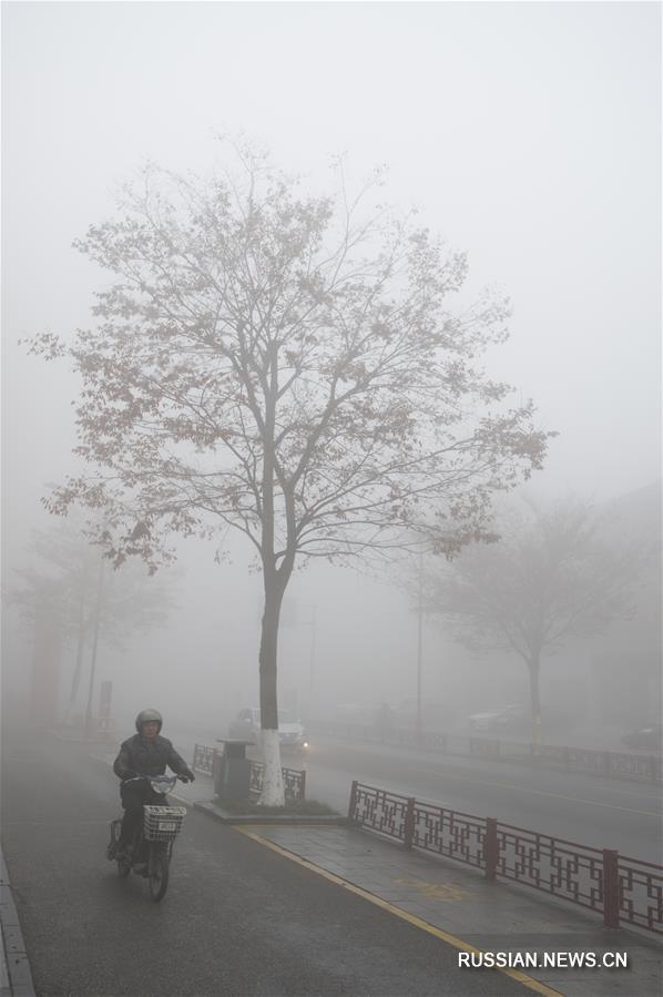 Часть районов провинции Цзянсу окутал густой туман