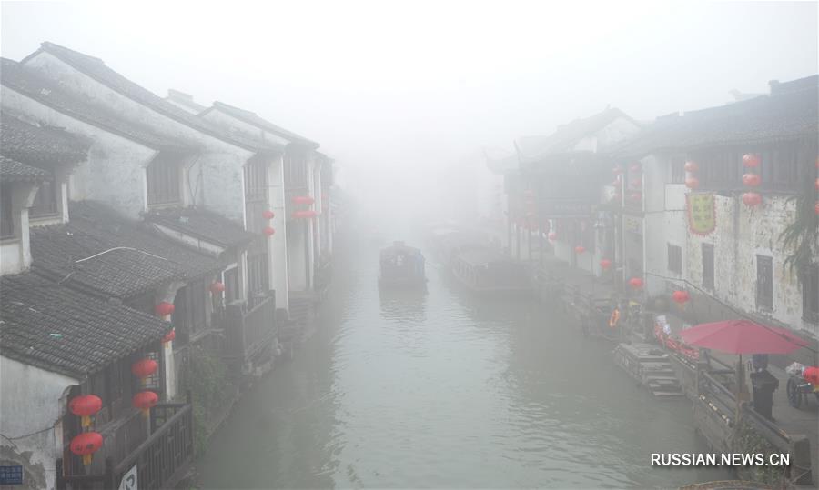 Часть районов провинции Цзянсу окутал густой туман