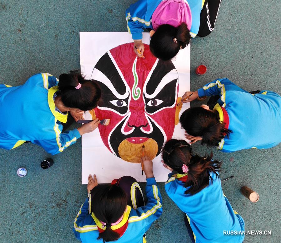 Школьные занятия по традиционной китайской культуре в Синтае