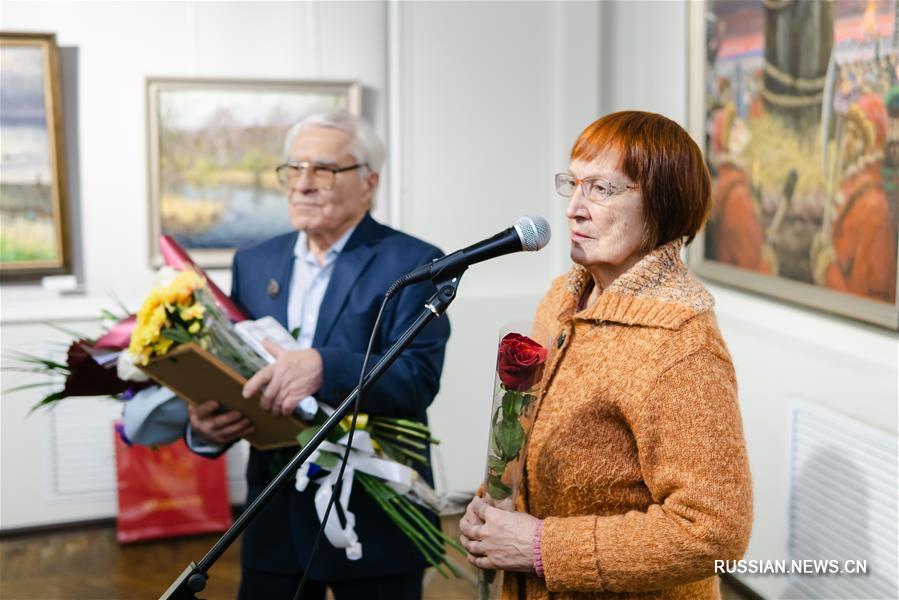 Выставка Н.Большакова во Владивостоке