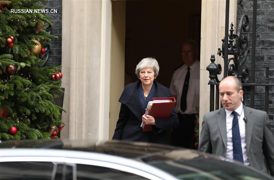 Депутаты-консерваторы инициировали голосование о вотуме недоверия Т. Мэй