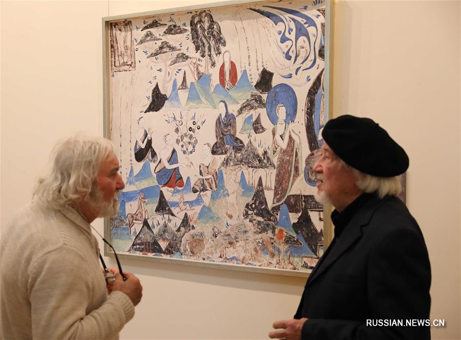 В Ташкенте открылась совместная выставка Китая, Узбекистана и Германии "Искусство на новом Шелковом пути"