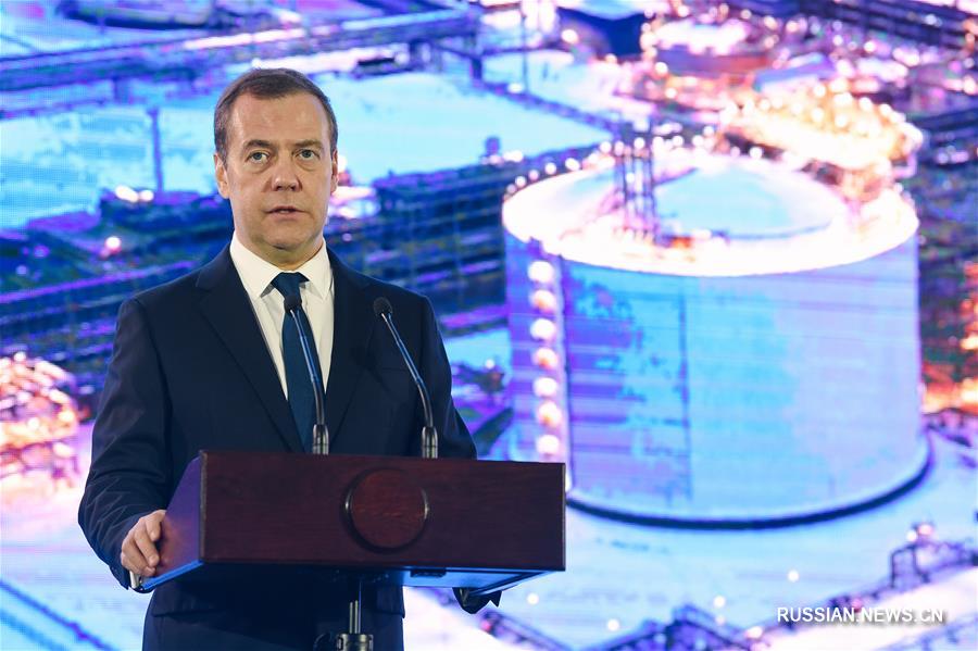 Введена в эксплуатацию 3-я линия предприятия "Ямал СПГ"