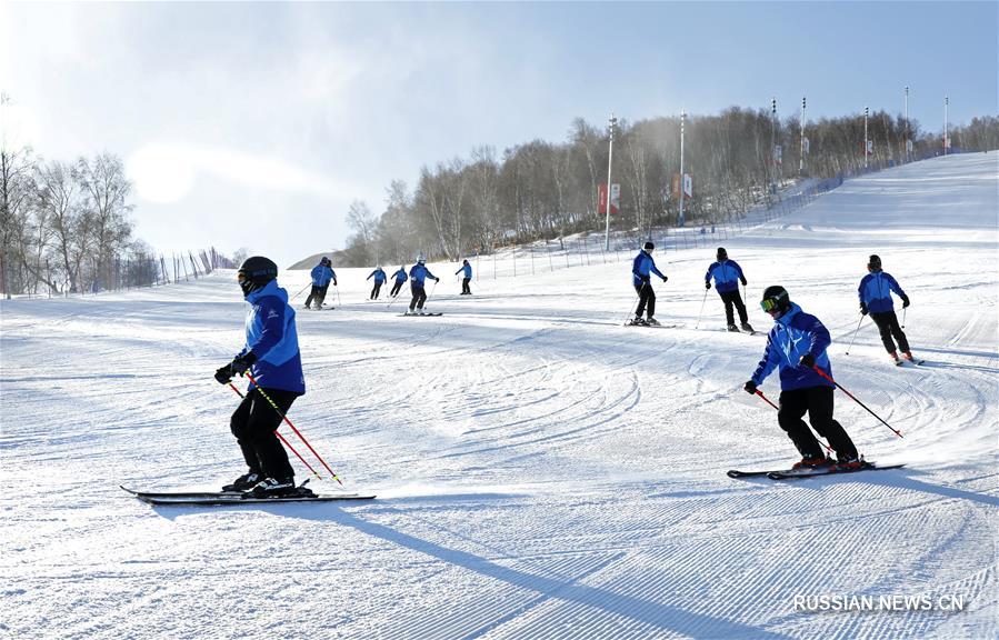 В Чунли открылся 18-й Китайский международный фестиваль лыжного спорта