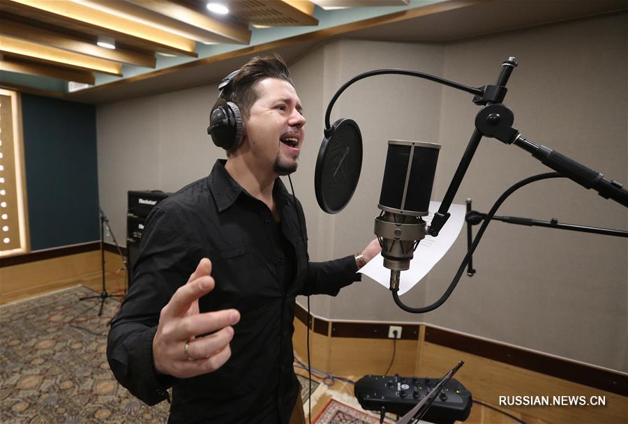 В Минске открылось новое здание продюсерского центра "СПАМАШ"