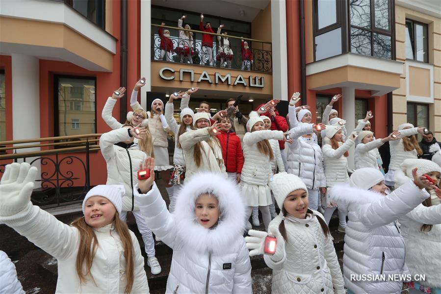 В Минске открылось новое здание продюсерского центра "СПАМАШ"