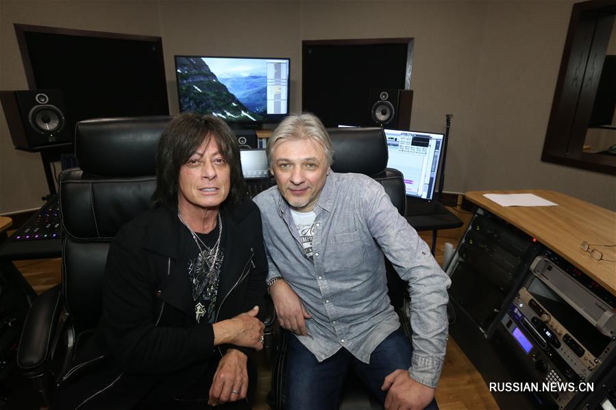 В Минске открылось новое здание продюсерского центра "СПАМАШ"