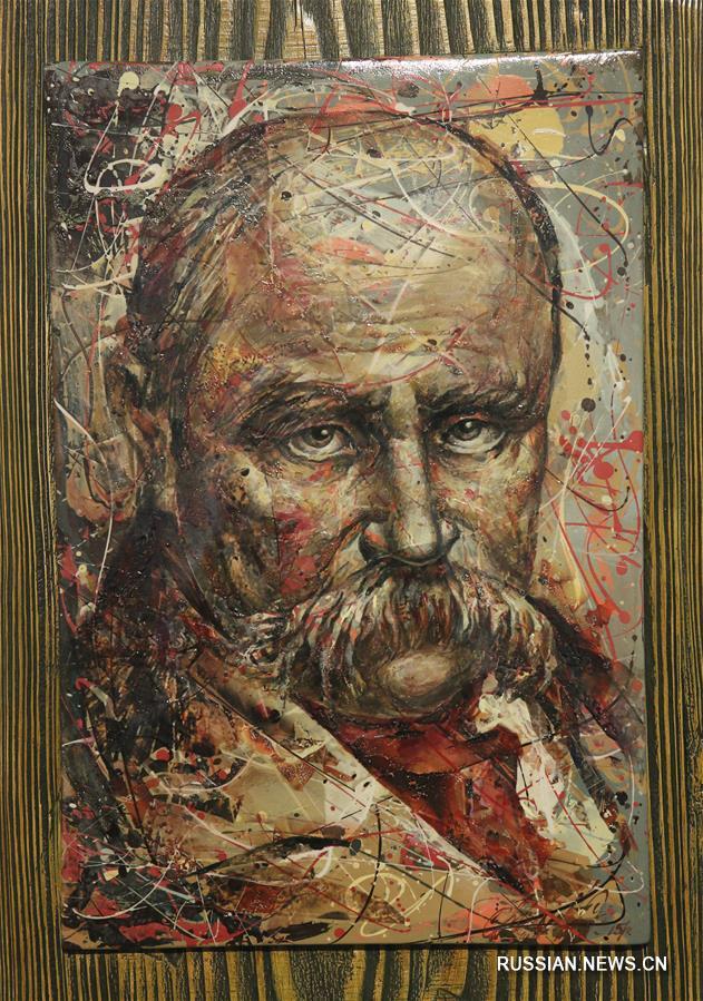 В Киеве открылась выставка художественного фарфора