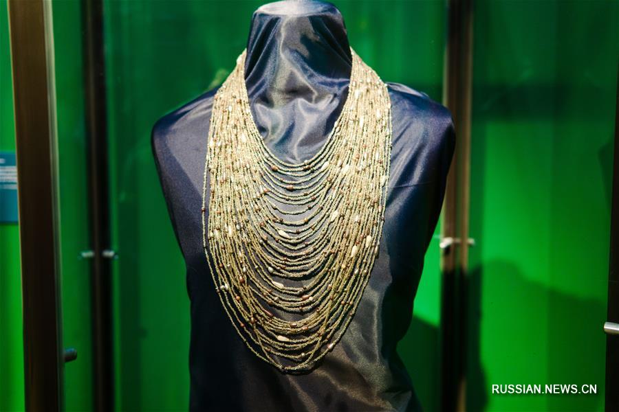 Выставка старинных работ из бисера продолжается во Владивостоке