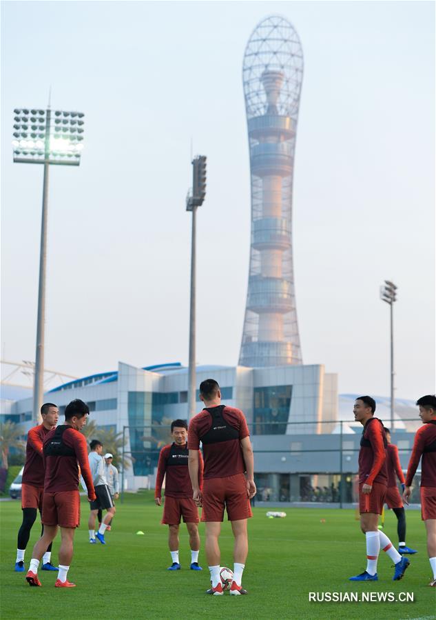 Китайская национальная мужская сборная ведет в Дохе подготовку к Чемпионату Азии по футболу 