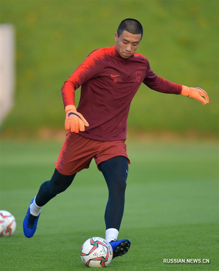 Китайская национальная мужская сборная ведет в Дохе подготовку к Чемпионату Азии по футболу 