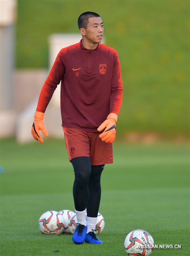 Китайская национальная мужская сборная ведет в Дохе подготовку к Чемпионату Азии по футболу 