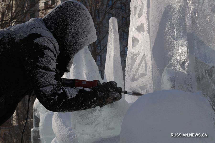 Студенческий конкурс ледяных скульптур завершился в Харбине
