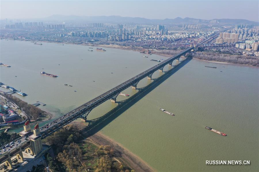 （新华视界）（3）南京长江大桥公路桥恢复通车