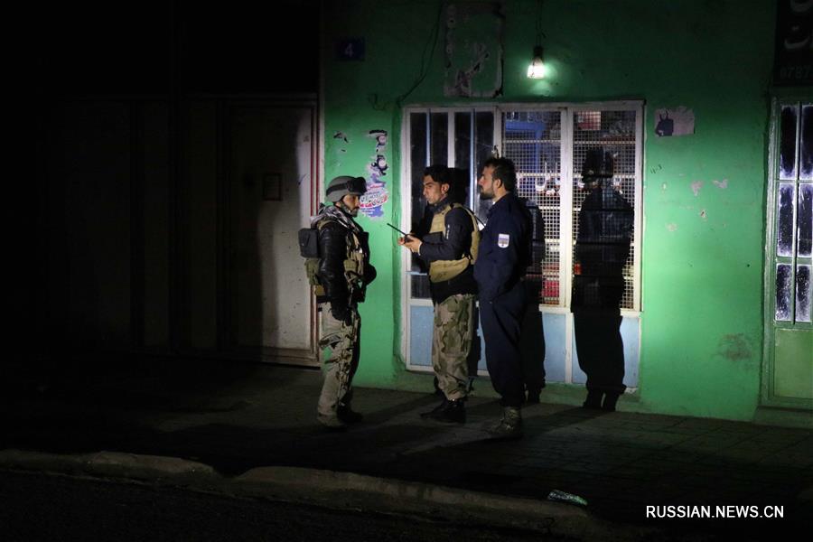 На западе Афганистана 6 человек погибли в результате нападения на полицейское управление