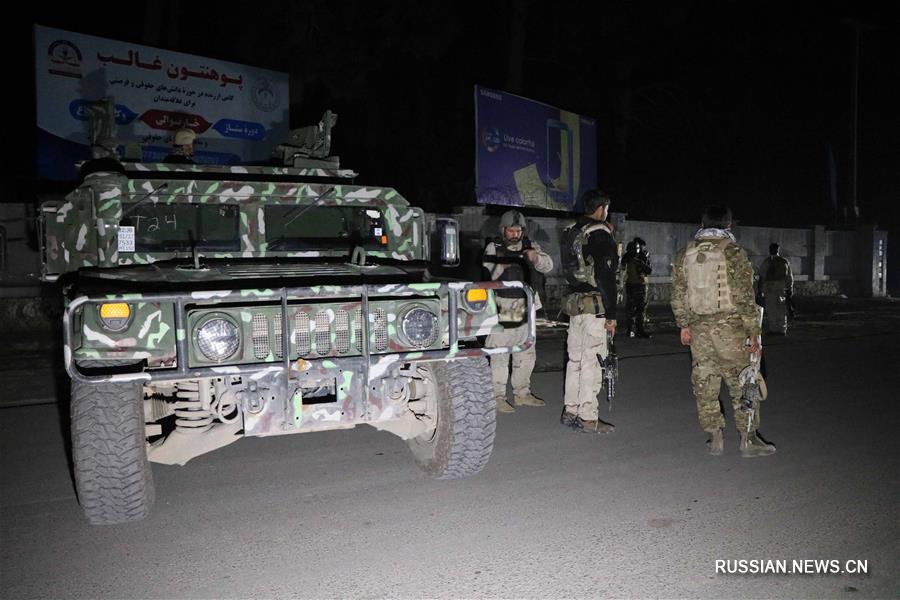 На западе Афганистана 6 человек погибли в результате нападения на полицейское управление