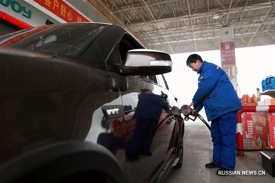 В Китае подняли цены на бензин и дизельное топливо