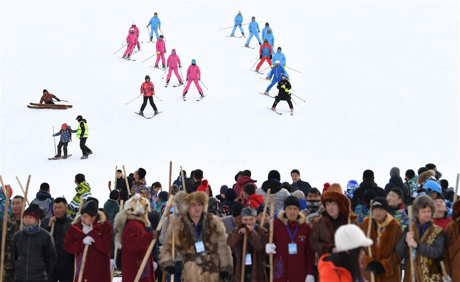 Карнавал льда и снега в городе Алтай