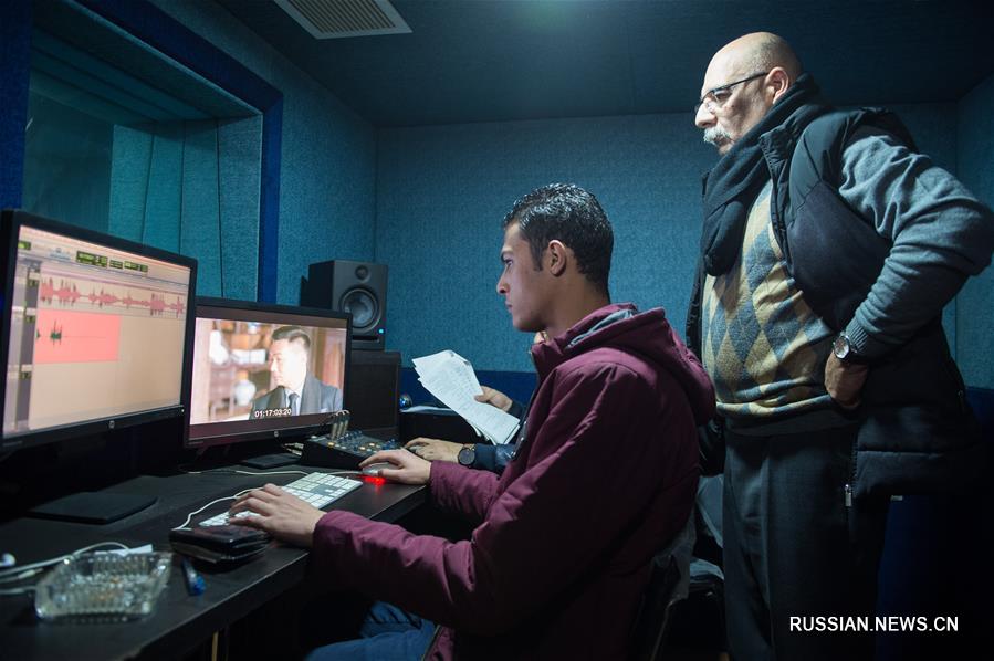 Студия дубляжа в Каире знакомит зрителей с китайскими фильмами и программами