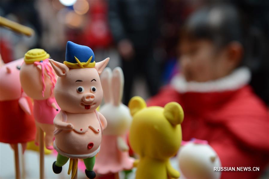 Китайцы готовятся к встрече праздника Весны