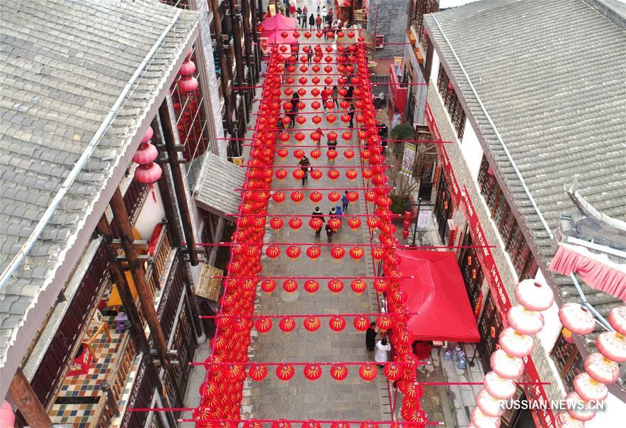 Китайцы готовятся к встрече праздника Весны