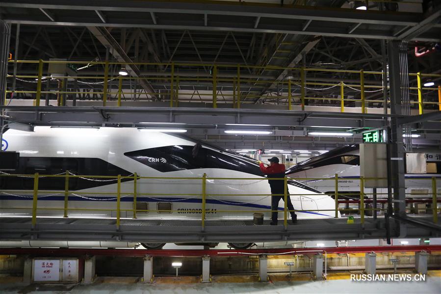 Подготовка высокоскоростных поездов к "чуньюню"-2019 в Гуйяне
